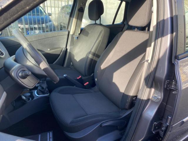 Renault Clio Estate image 1