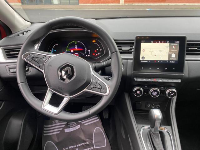 Renault Captur image 1