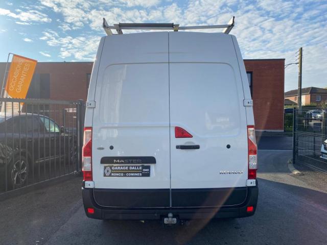 Renault Master image 8
