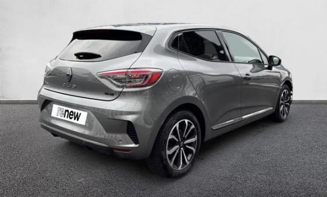 Renault Clio image 6