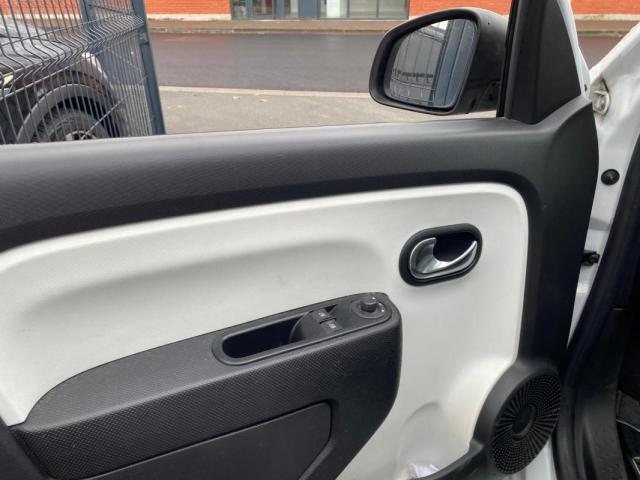 Renault Twingo image 7