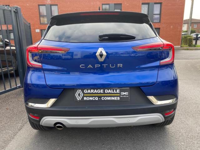 Renault Captur image 2
