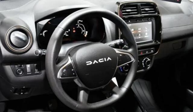 Dacia Spring image 5