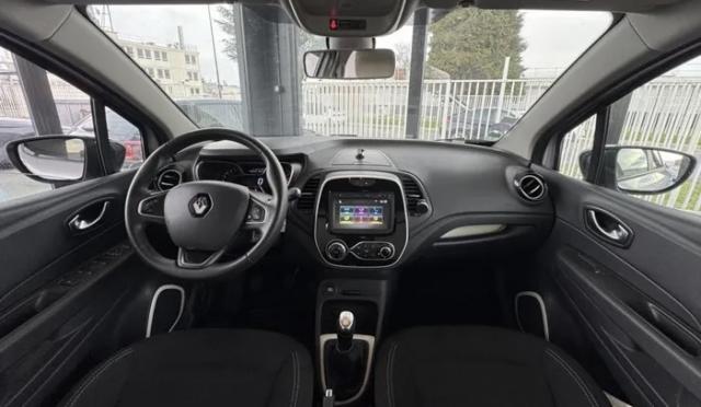 Renault Captur image 3