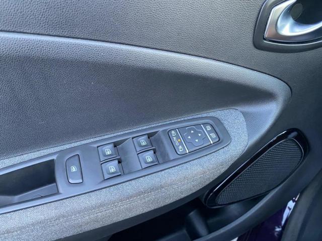 Renault Zoe image 7