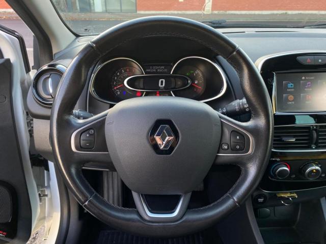 Renault Clio image 1
