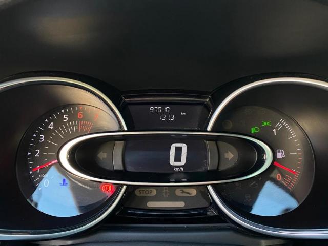 Renault Clio image 9