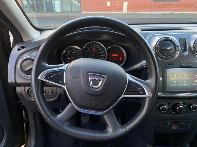 Dacia Sandero image 2