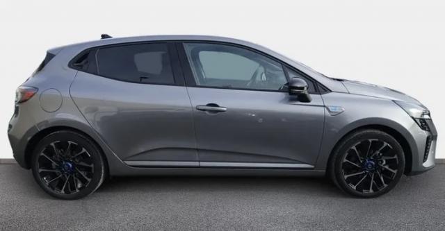 Renault Clio image 2