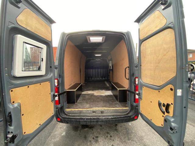 Renault Master image 4