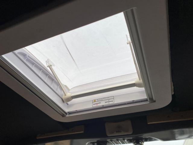 Renault Master image 2