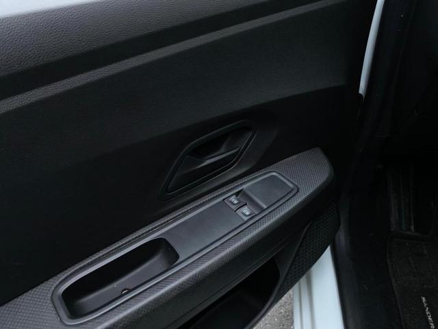 Dacia Sandero image 6