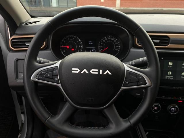 Dacia Duster image 1