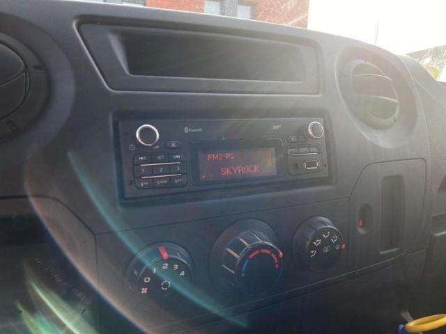 Renault Master image 9