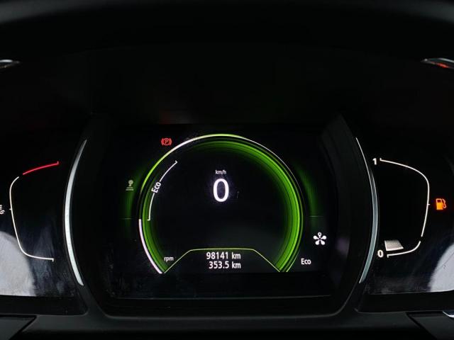 Renault Grand Scénic image 2