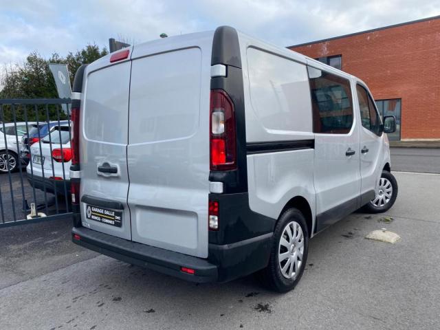 Renault Trafic image 6