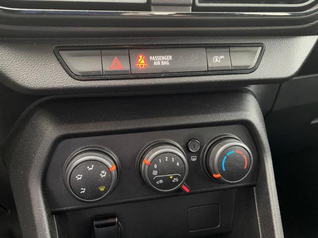 Dacia Sandero image 6