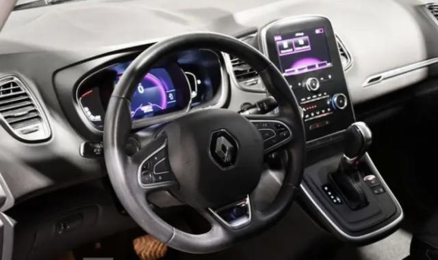 Renault Scénic image 9