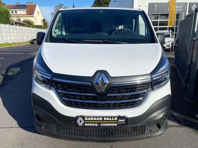 Renault Trafic image 3
