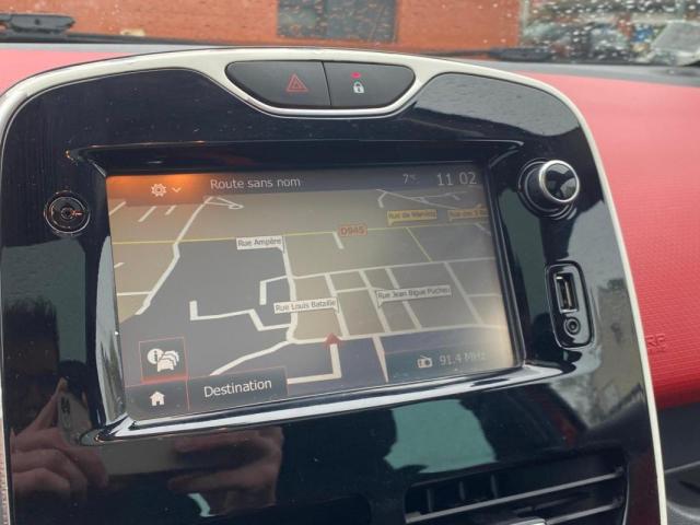 Renault Clio image 6