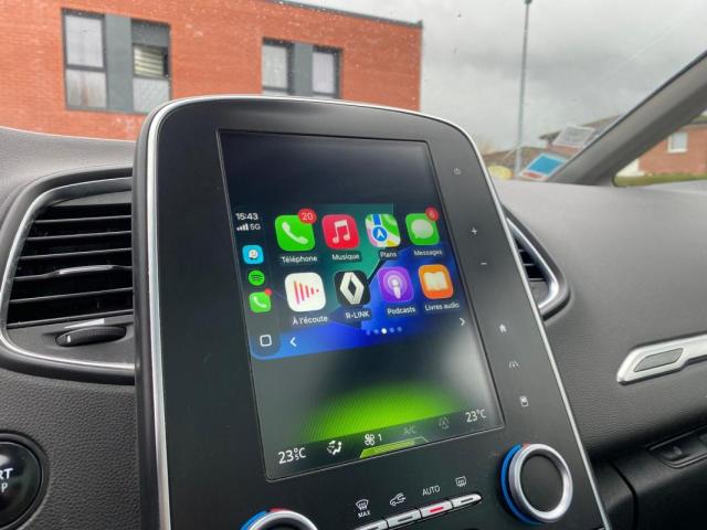 Renault Grand Scénic image 1