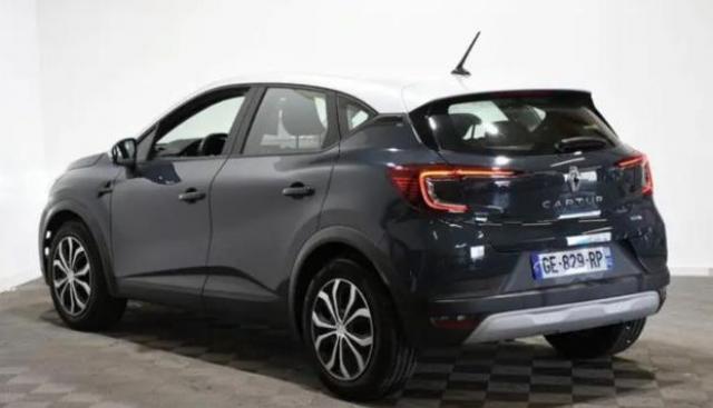 Renault Captur image 2