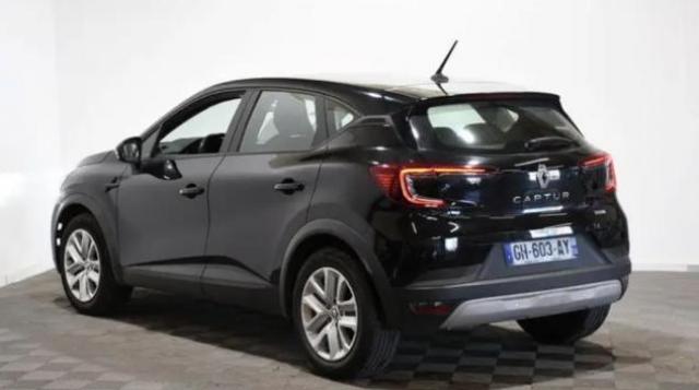 Renault Captur image 2
