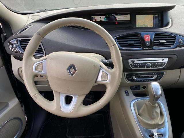 Renault Scénic image 9