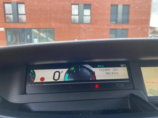 Renault Scénic image 2