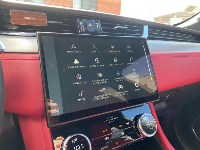 Jaguar F-Pace image 1