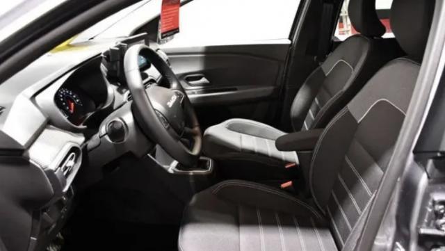 Dacia Sandero image 6