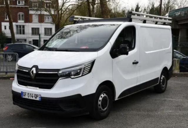 Renault Trafic image 9