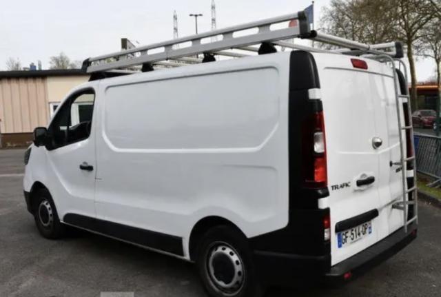 Renault Trafic image 7