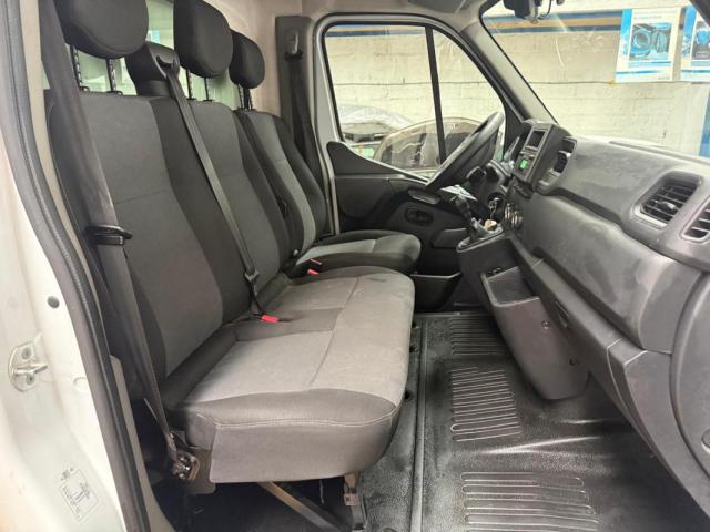 Renault Master image 7