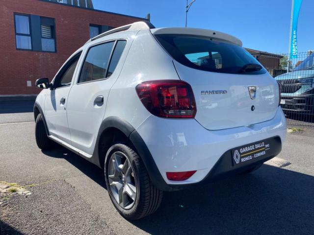 Dacia Sandero image 1