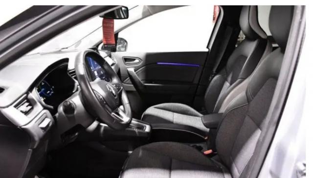 Renault Captur image 9