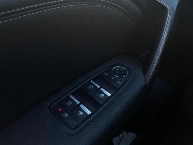 Renault Captur image 2