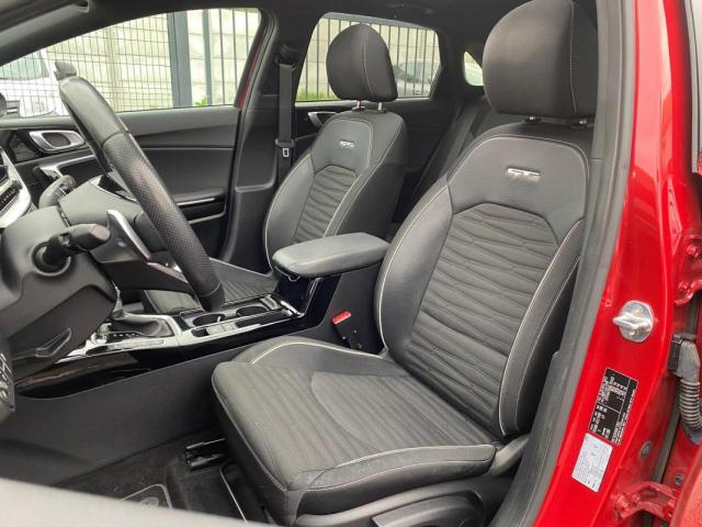 Kia Ceed image 2