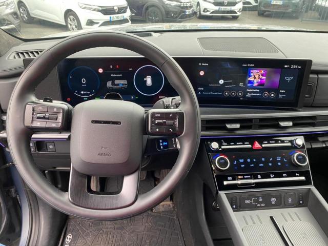 Hyundai Santa Fe image 5