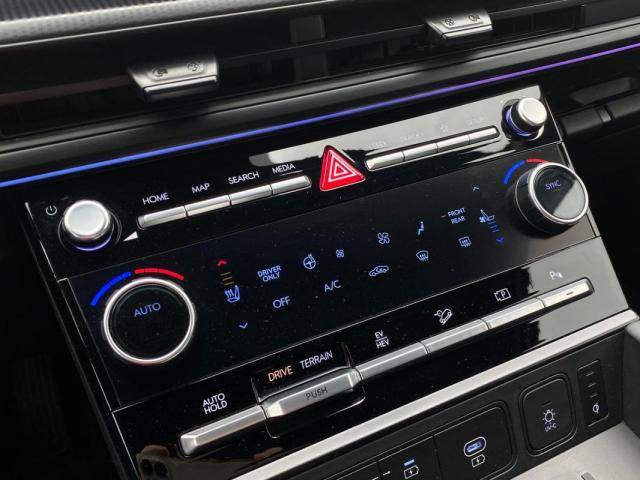 Hyundai Santa Fe image 7