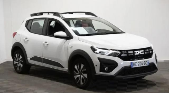 Dacia Sandero image 2