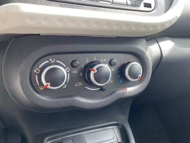 Renault Twingo image 7