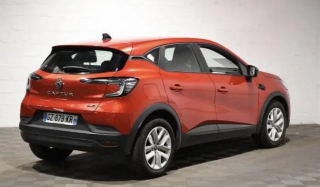 Renault Captur image 8