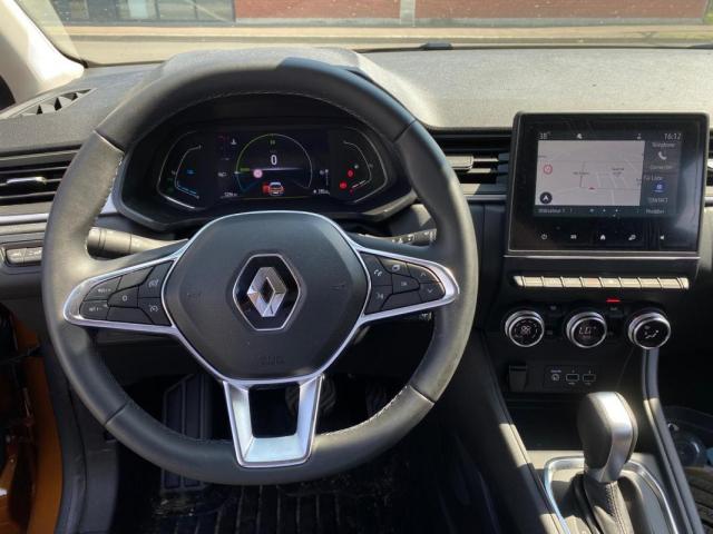 Renault Captur image 1