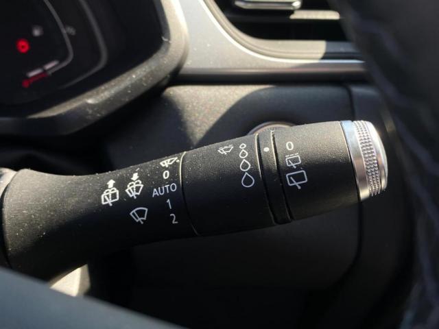 Renault Captur image 9