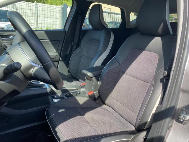 Renault Captur image 2