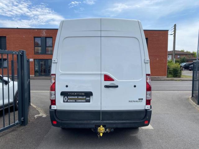 Renault Master image 2