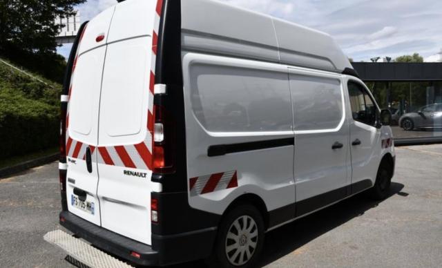 Renault Trafic image 3