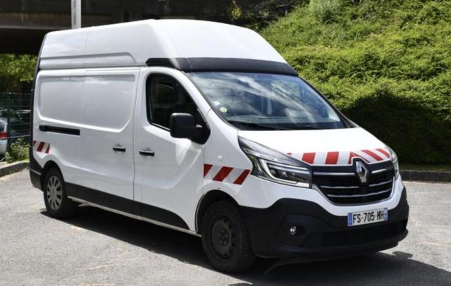 Renault Trafic image 1