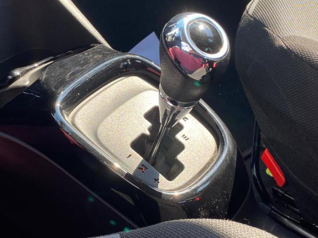 Peugeot 108 image 9